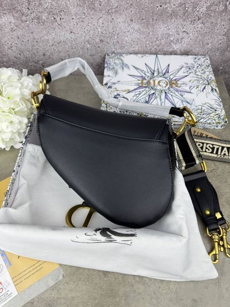 Модель в стилі Dior Saddle Black 25см P6028 фото