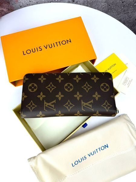 Модель в стилі Louis Vuitton Brown W0016 фото