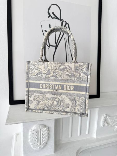 Сумка в стилі Dior Book 26 см 	P6057 фото