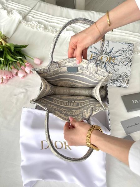 Сумка в стилі Dior Book 26 см 	P6057 фото