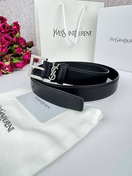 Модель в стилі Yves Saint Laurent Black Silver R0011 фото