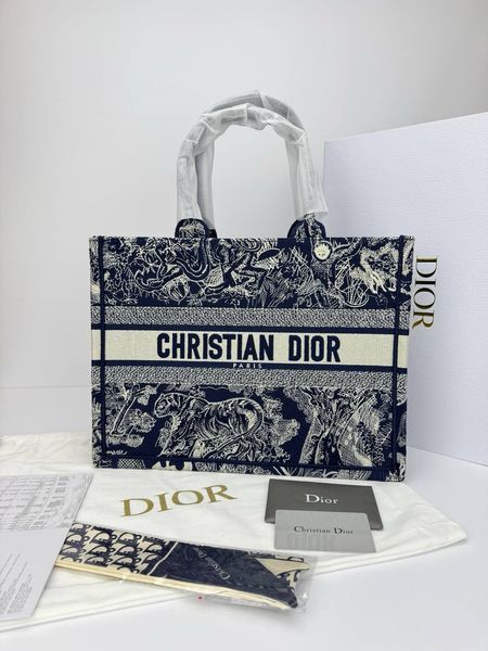 Сумка в стилі Dior Book 3D 36 см 	P6047 фото