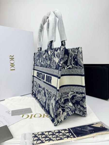 Сумка в стилі Dior Book 3D 36 см 	P6047 фото