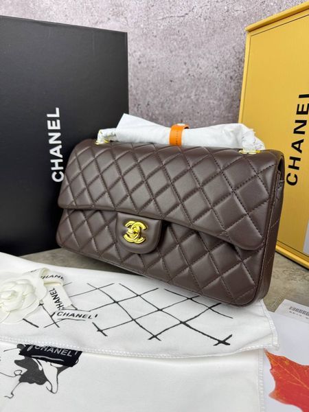 Модель в стилі Chanel Chocolate Gold 25 см P10044 фото