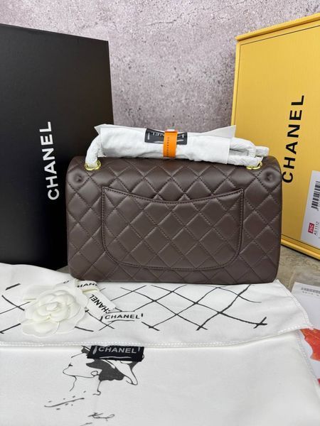 Модель в стилі Chanel Chocolate Gold 25 см P10044 фото