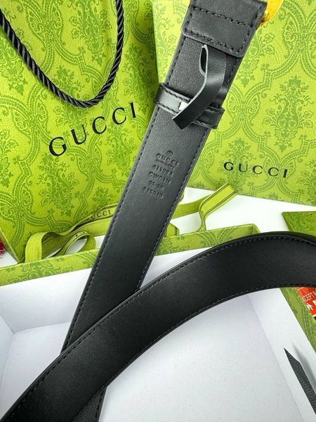 Модель в стилі Gucci Black Gold R0001 фото