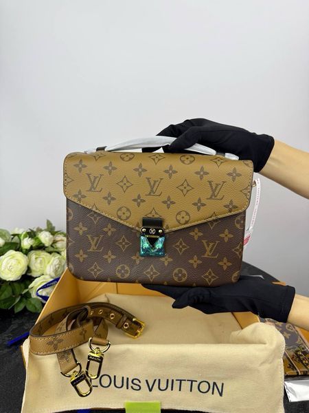 Модель в стилі Louis Vuitton Pochette Metis Brown P1023 фото