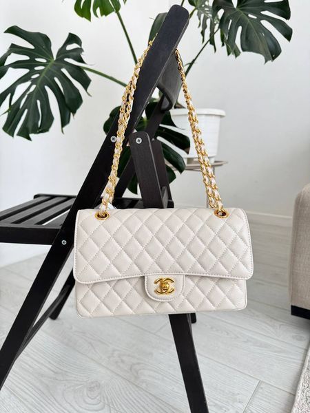 Модель в стилі Chanel Beige Gold Texture P10139 фото