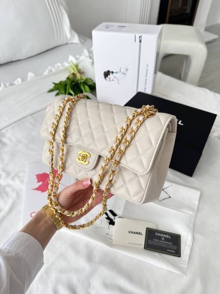 Модель в стилі Chanel Beige Gold Texture P10139 фото