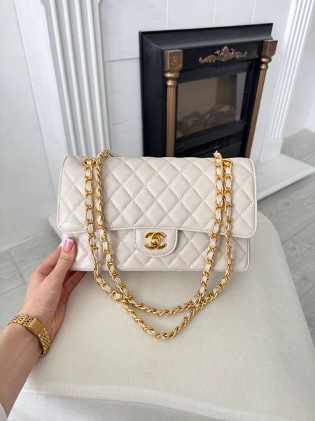 Модель в стилі Chanel Beige Gold Texture P10139 фото
