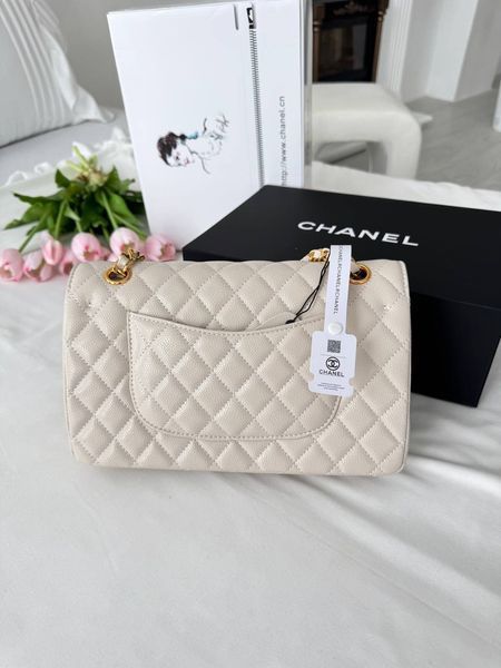 Модель в стилі Chanel Beige Gold Texture P10139 фото