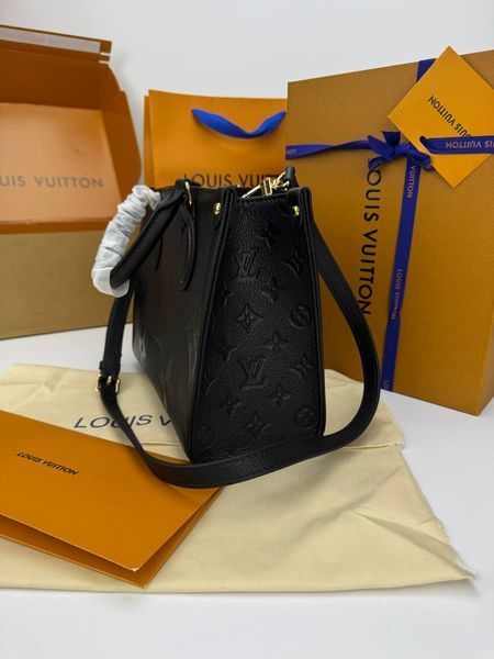 Модель в стилі Louis Vuitton Onthego PM Black 25см  P1044 фото