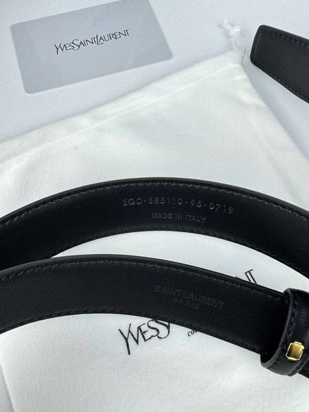 Модель в стилі Yves Saint Laurent Black Gold R0010 фото