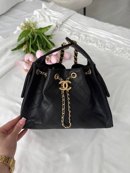 Модель в стилі Chanel Black Gold Texture P10141 фото