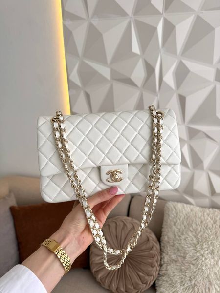 Модель в стилі Chanel Milk Gold P10115 фото