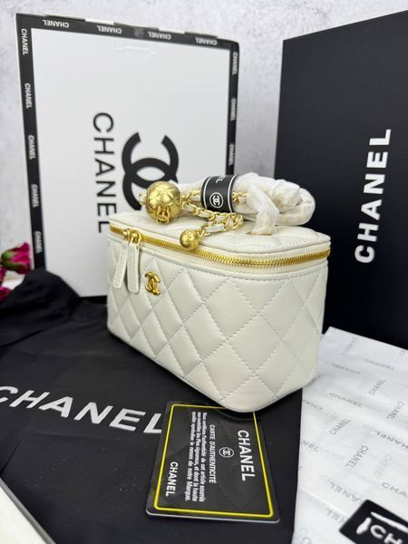 Модель в стилі Chanel Milk 17 см P10069 фото