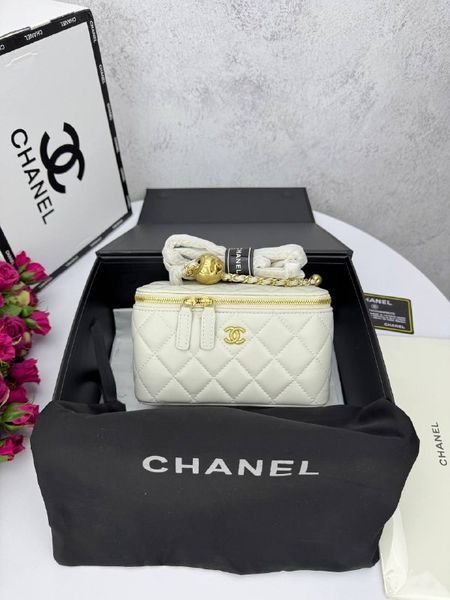 Модель в стилі Chanel Milk 17 см P10069 фото