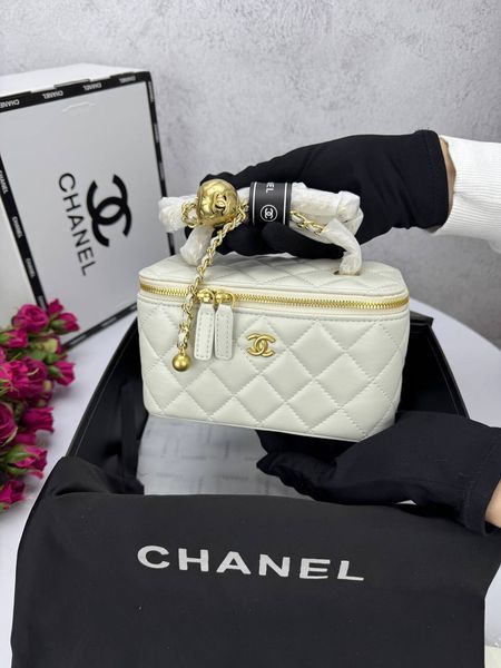 Модель в стилі Chanel Milk 17 см P10069 фото