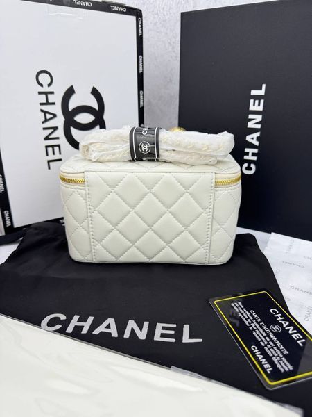 Модель в стилі Chanel Milk 17 см P10069 фото