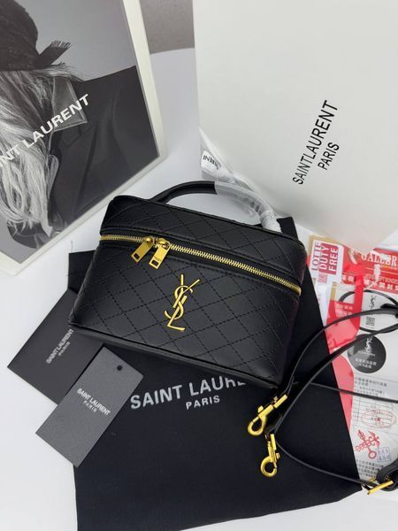 Сумка в стилі Yves Saint Laurent Gaby vanity Black/Gold P5037 фото