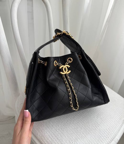 Модель в стилі Chanel Black Gold Texture P10141 фото