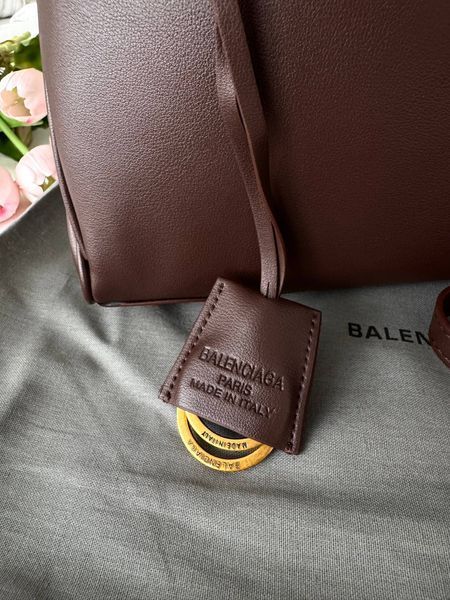 Сумка в стилі Balenciaga Rodeo Chocolate Gold P18027 фото