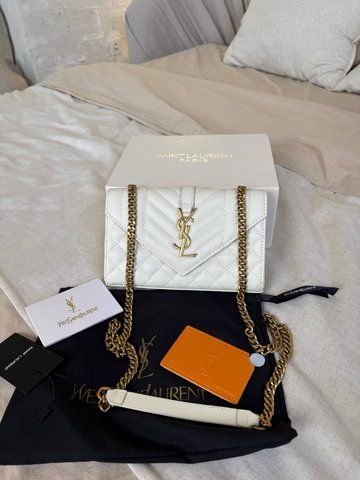 Сумка в стилі Yves Saint Laurent Envelope Milk Gold P5047 фото