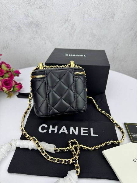 Модель в стилі Chanel mini Black P10104 фото
