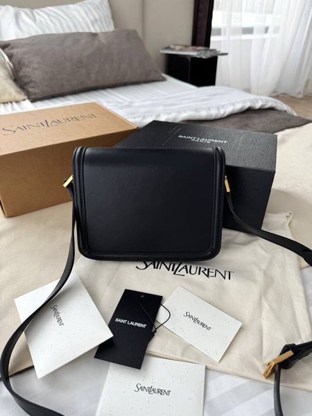 Модель в стилі Yves Saint Laurent Solferino Black Gold 20см P5021 фото
