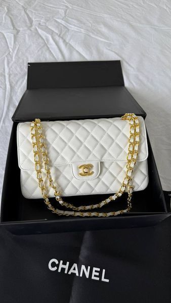 Модель в стилі Chanel White Gold Texture 25см 151-1 фото
