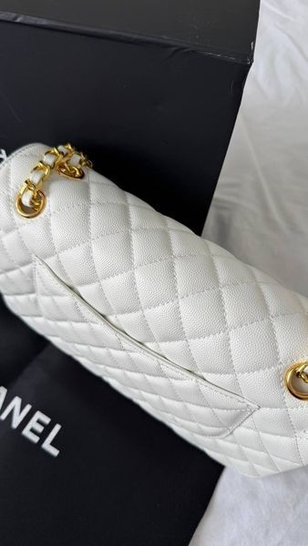 Модель в стилі Chanel White Gold Texture 25см 151-1 фото