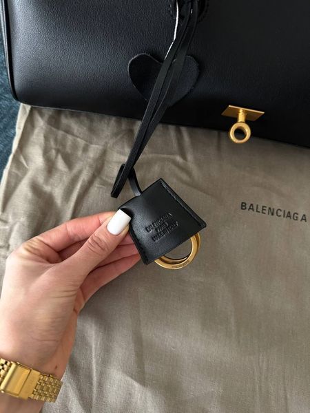 Модель в стилі Balenciaga bel air Black Gold 36см  P18026 фото