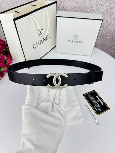 Модель в стилі Chanel Black Silver R0009 фото