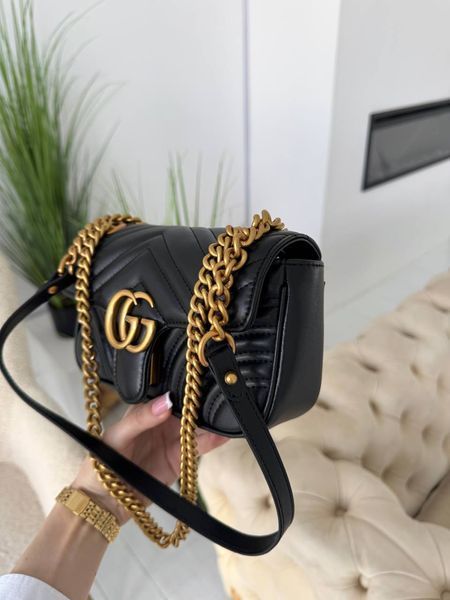 Модель в стилі Gucci Marmont Medium Black P11034 фото