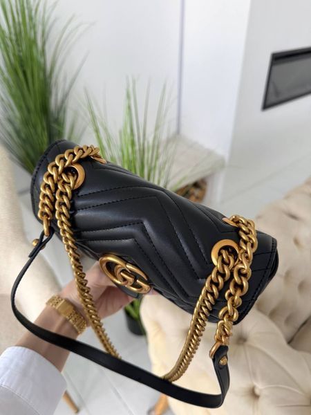Модель в стилі Gucci Marmont Medium Black P11034 фото