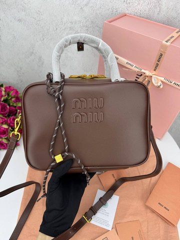 Сумка в стилі Miu Miu Brown P17022  фото
