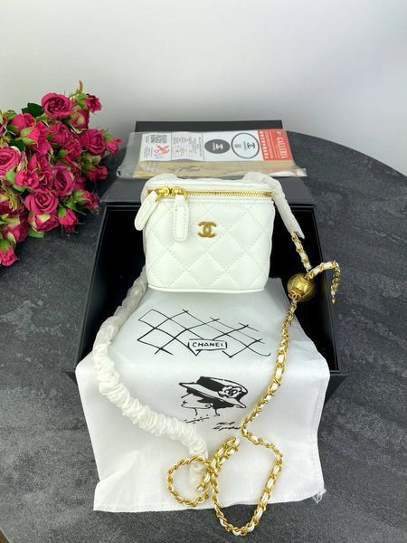 Модель в стилі Chanel mini White 11 см P10014 фото