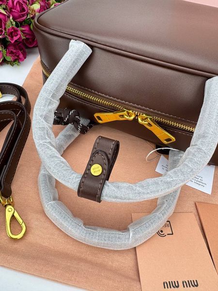 Сумка в стилі Miu Miu Brown P17022  фото
