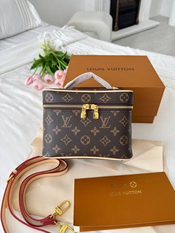Сумка в стилі Louis Vuitton Nice 20 см P1040 фото