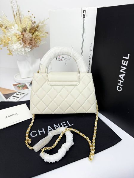 Модель в стилі Chanel Milk Gold P10116 фото