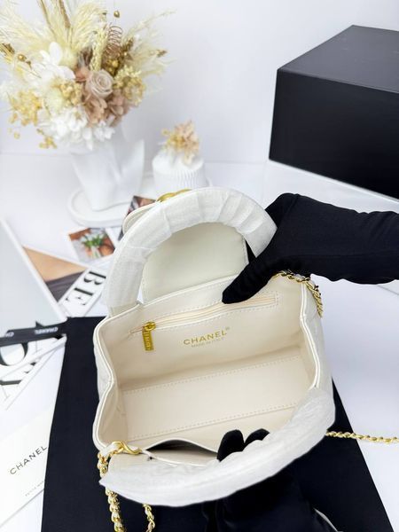 Модель в стилі Chanel Milk Gold P10116 фото