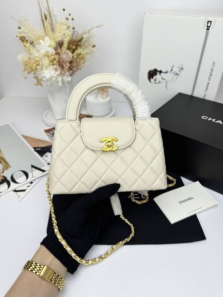 Модель в стилі Chanel Milk Gold P10116 фото