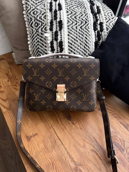 Модель в стилі Louis Vuitton Pochette Metis Brown 24см р1076 фото