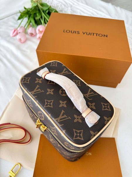 Сумка в стилі Louis Vuitton Nice 20 см P1040 фото