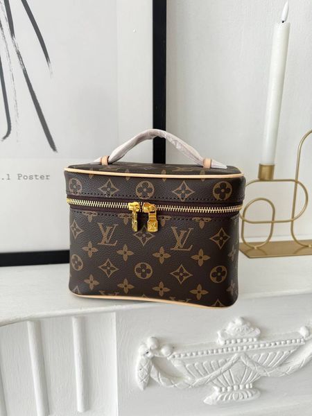 Сумка в стилі Louis Vuitton Nice 20 см P1040 фото