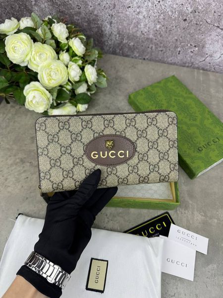 Модель в стилі Gucci W0036 фото