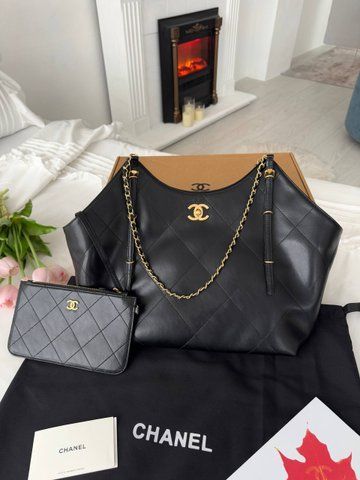 Модель в стилі Chanel Black Gold P10170 фото