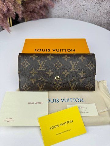 Модель в стилі Louis Vuitton Brown W0015 фото
