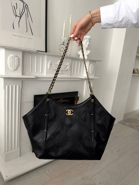 Модель в стилі Chanel Black Gold P10170 фото