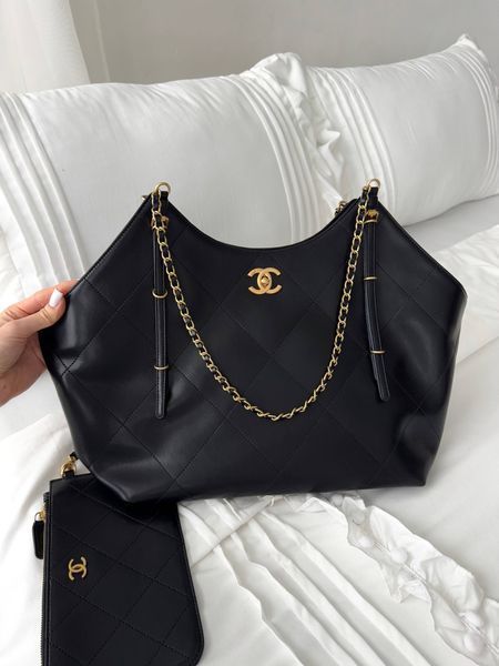 Модель в стилі Chanel Black Gold P10170 фото